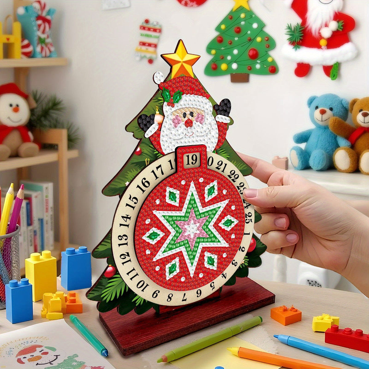 Santa Claus in Christmas Tree | Calendar | Diamond Painting