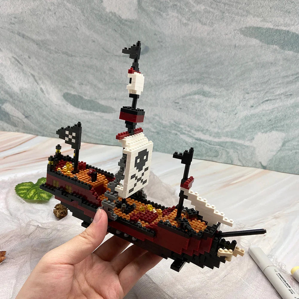 Mini Pirate Ship | Building blocks