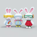 Funny rabbits | Building bricks